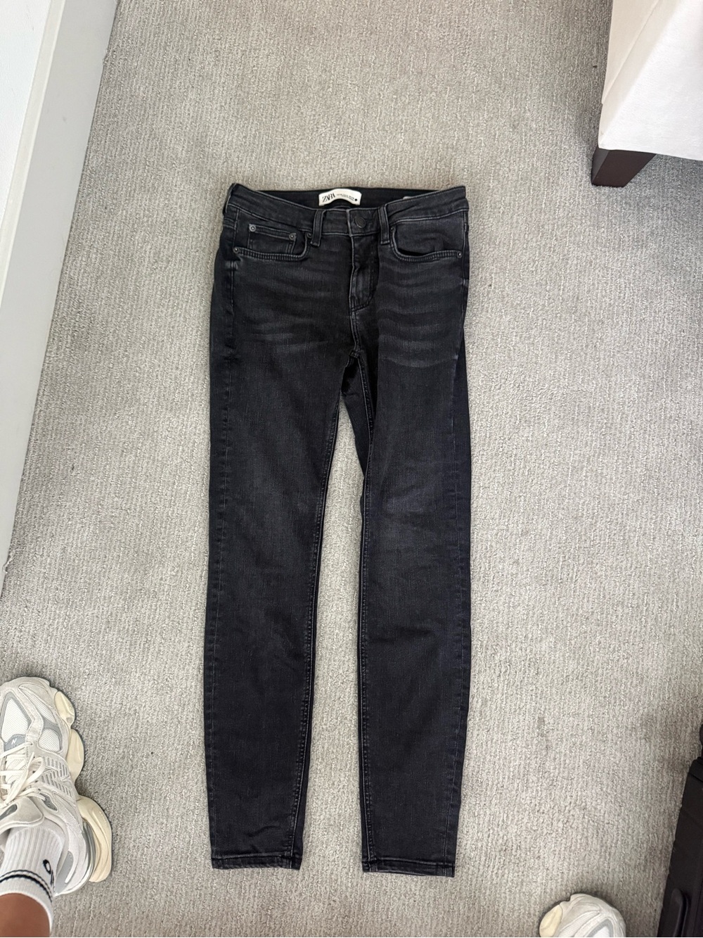 Zara jeans